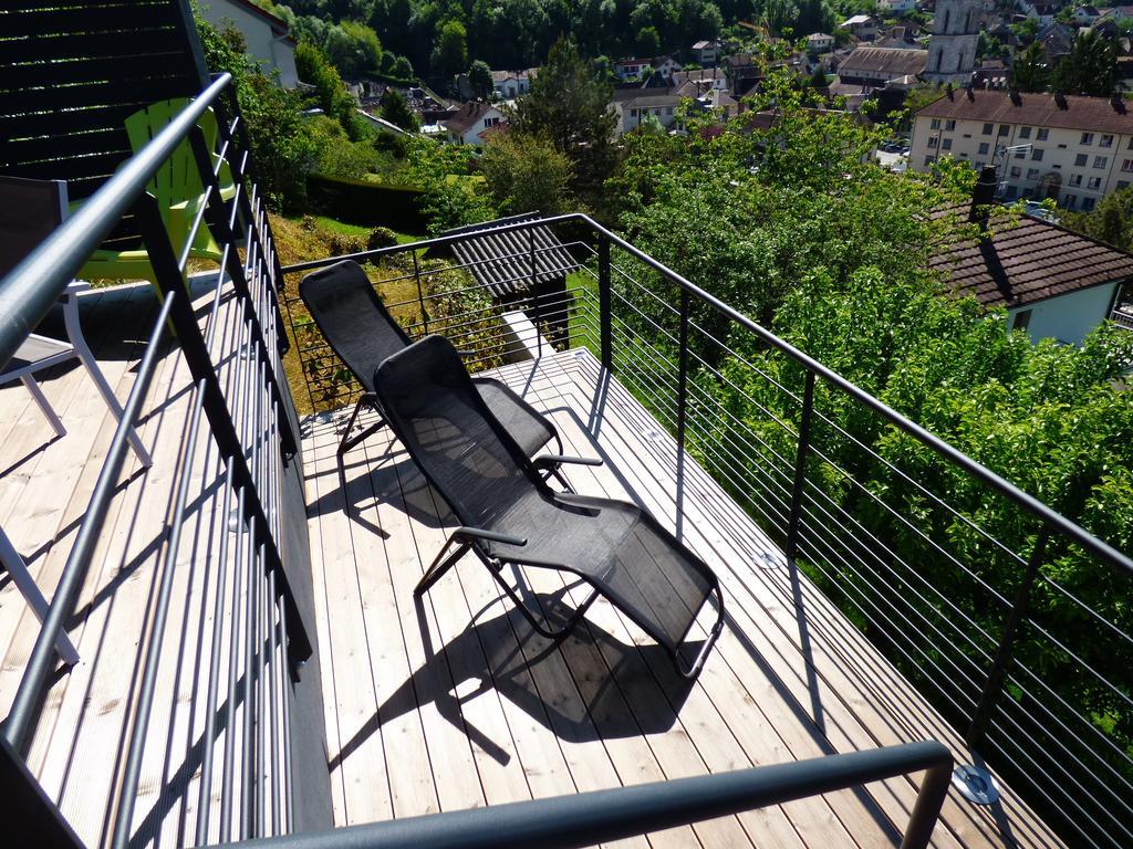 La Colline Aux Yeux Doubs Bed & Breakfast Бом-ле-Дам Екстериор снимка